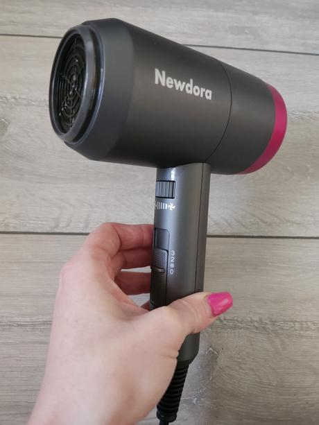 Malý fén 1800w..., 