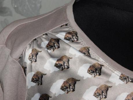 Luxusna blzka+šal, 40