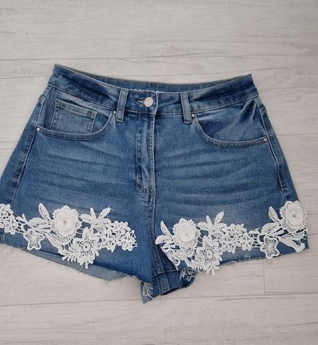 Kraťasy, v. 36, gate,36