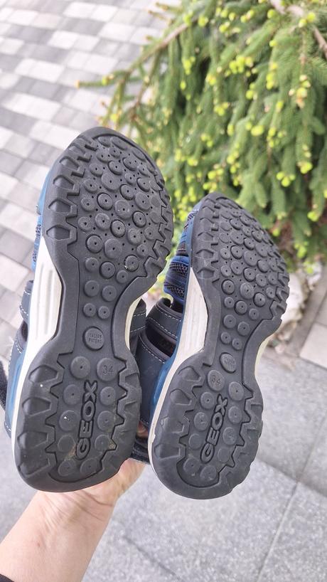 Sandalky, geox,34