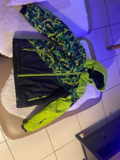 Zimná bunda, lewro,146