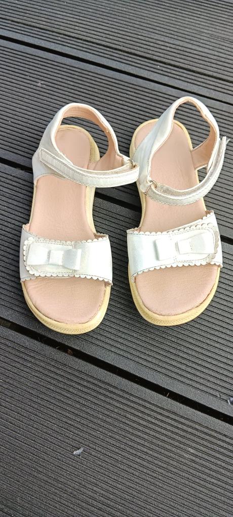 Sandálky shone, 32