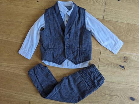 Slávnostný komplet s košeľou zn. mothercare, 92