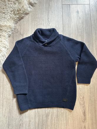 Frajersky pulovrík, zara,122