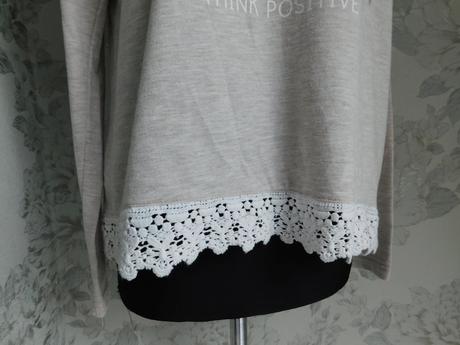 Pekne trendy tričko, 40