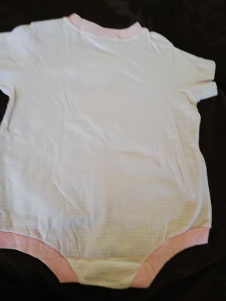 Body s kratkym rukavom, 92