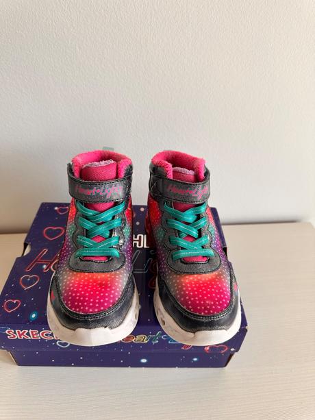 Skechers nizke cizmy, skechers,32