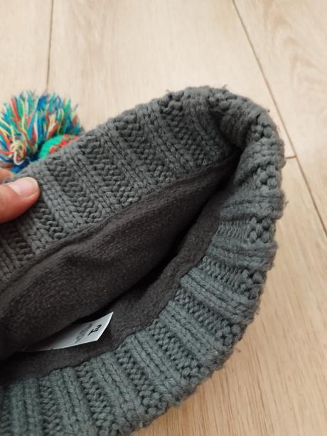 Teplučká čiapka, tu,104