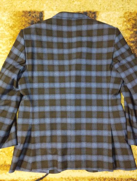 Saka alain delon, 54