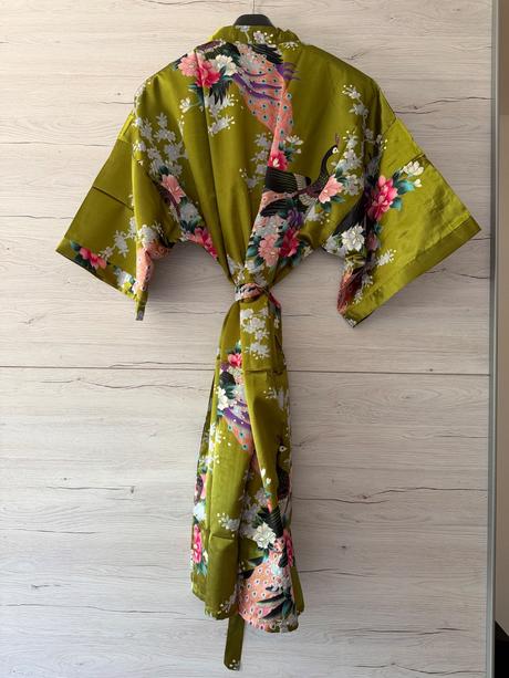Satenovy zupan / kimono, l / m / s / xs