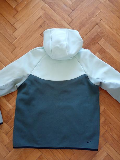 1x oblečená nike originál mikina, nike,l