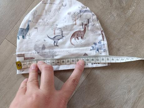 Tenká čiapka, broel,74