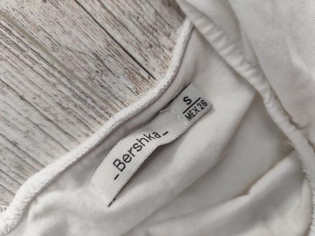 Biele body carmen, bershka,s