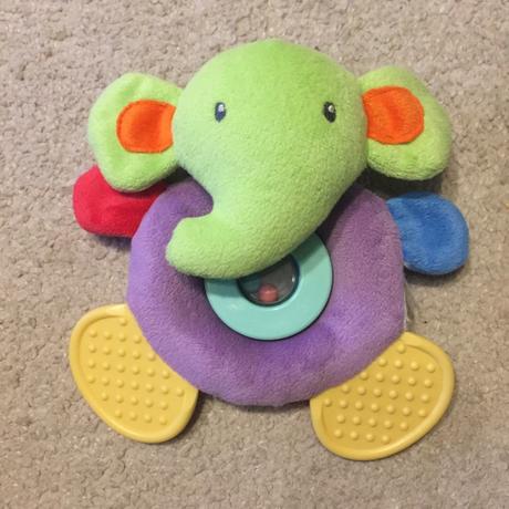 Hracky pre babatko - 5ks - top stav,