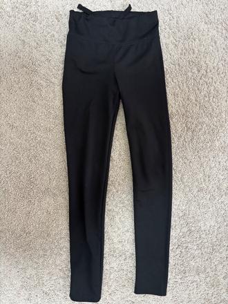 Športové legíny, decathlon,140