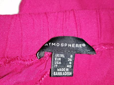 Nohavice na leto, atmosphere,s