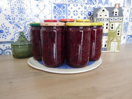 Cvikla-domáce zavárané ovocie-720 ml, fľaša, 