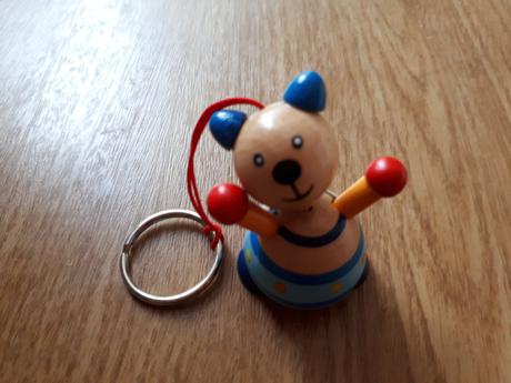 Privesok drevena figurka myska,