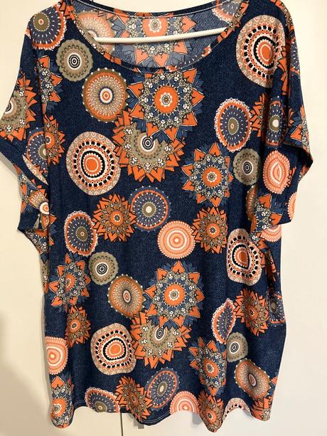 Chladivé viskózové elastické tričko 52/54, 52