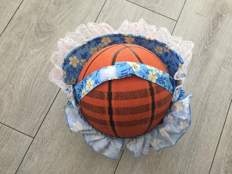 Dievčensky kostym služka 7-8 rokov,