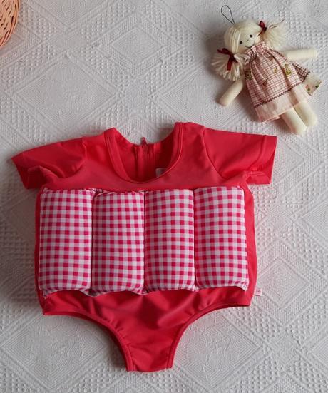 Dievčenské plavky, 80