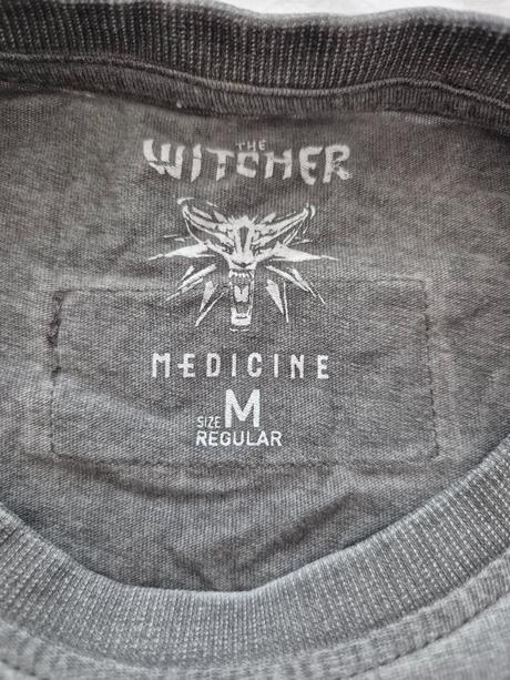 Tričko medicine, m
