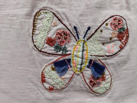 Tričko s vyšívaným motýľom, zn. next, next,116