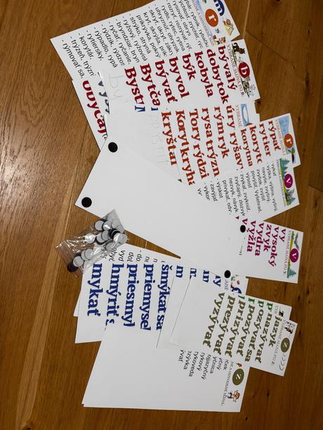 Tabule s magnetom vybrane slova, 