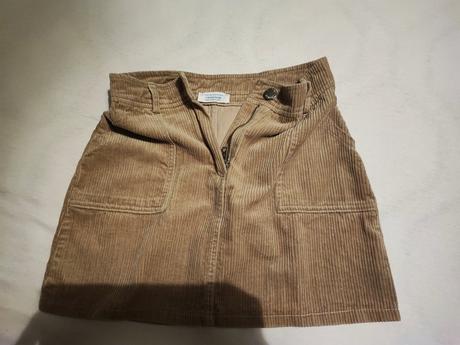 Menčestrová sukňa, primark,128