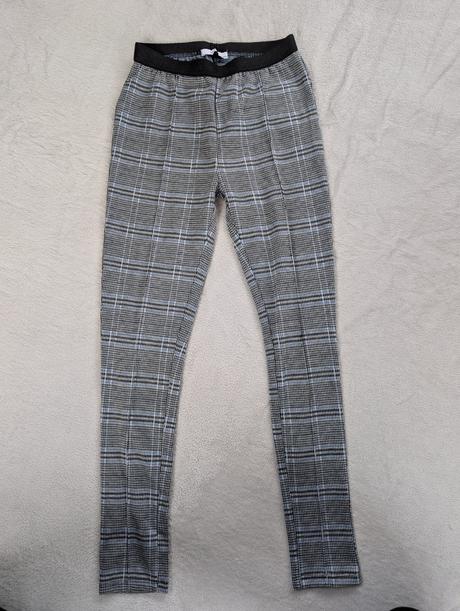 Legíny elegantné, reserved,164