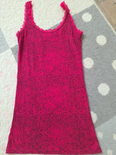 Predĺžené tielko, s