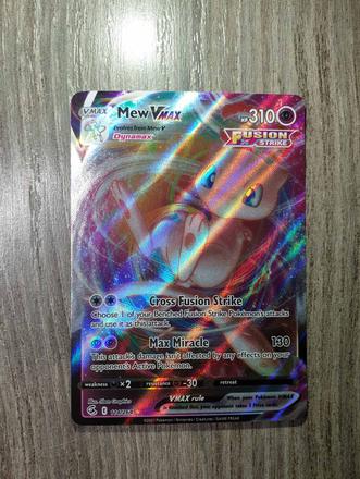 Pokemon karticka mew vmax,