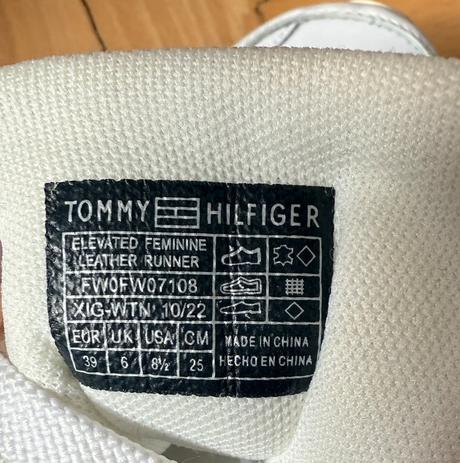 Sneakersy, tommy hilfiger,39