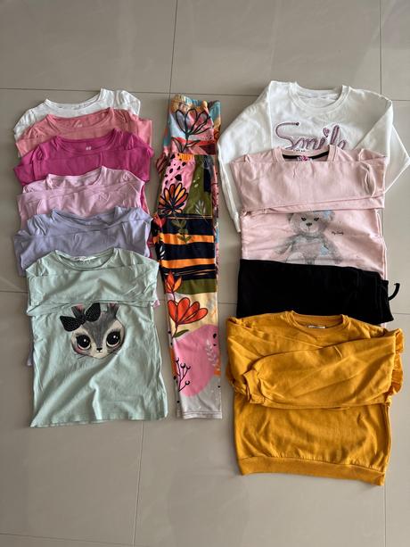 Balík oblečenia, 122–134