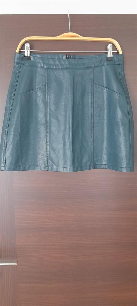 Koženková minusukňa, new look,40