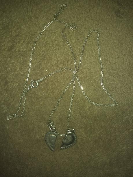 Strieborná retiazka,