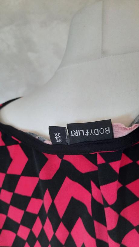 10.ružovo-čierne šaty 36/38, bonprix,38
