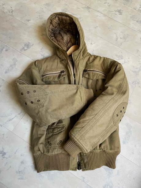 Teplá bunda do pásu, m