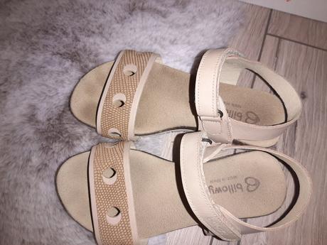 Sandálky billowy kvalitná značka, 30