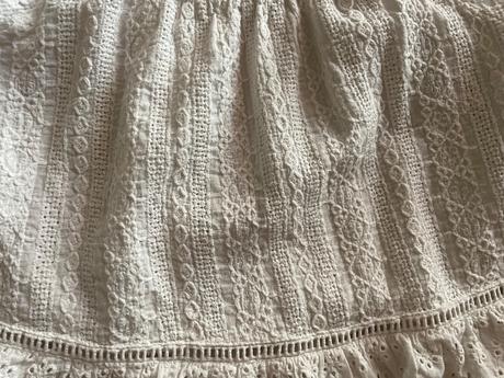 Biely madeirovy crop top, zara,128