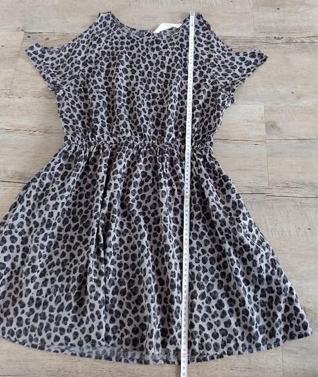 Šaty s výstrihmi na ramenách, h&m,164
