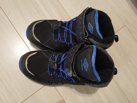 Zateplené vyššie topánky umbro, umbro,33