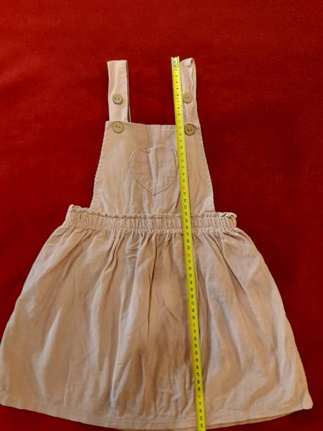 Ružová suknička z jemného menšestru, 98