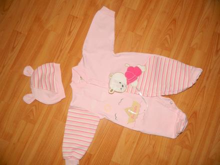 Dupačky s čiapočkou vyborny stav 1x oblečene, 68