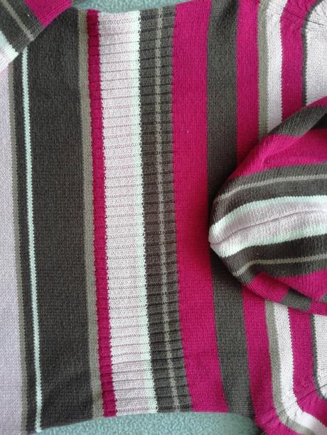 Dievčenský pulóver s kapucňou., 140