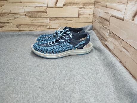 Keen 39 - tmavomodré sandále, keen,39