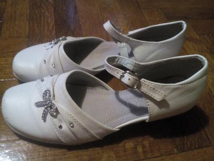 Biele topánky, 36