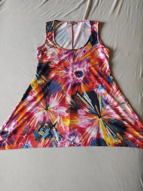 Dlhšie tielko k leginkam, l