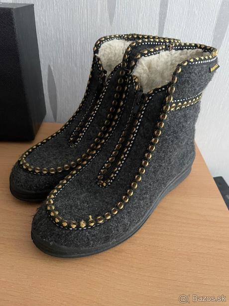 Dámske papuče, 38