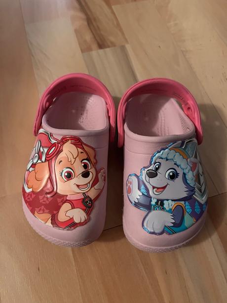 Crocs c7 labkova patrola, crocs,23